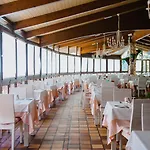 Готель Parque Tropical
