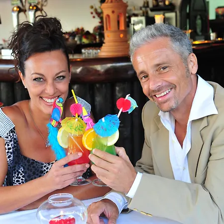 Parque Tropical Отель