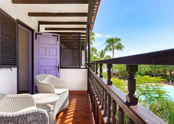 Hotel Parque Tropical 4*