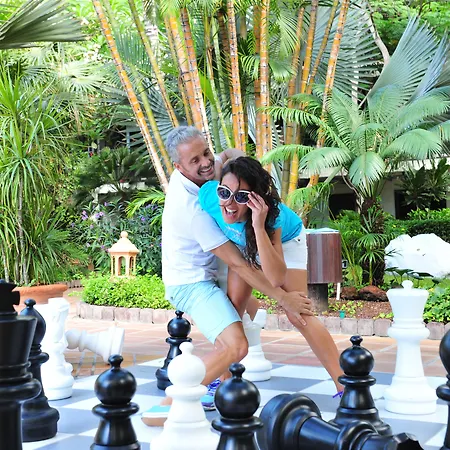 Parque Tropical Otel