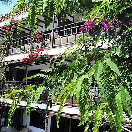 Parque Tropical 4*