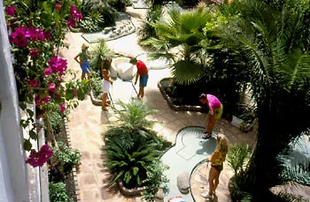 Parque Tropical Hotel