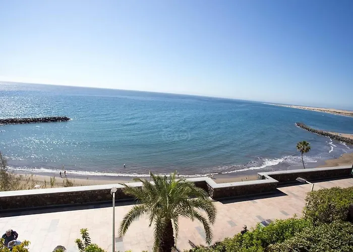 Parque Tropical Ξενοδοχείο