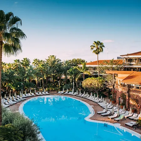 Parque Tropical Hotel 4*