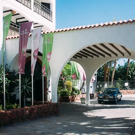 Parque Tropical Hotel 4*