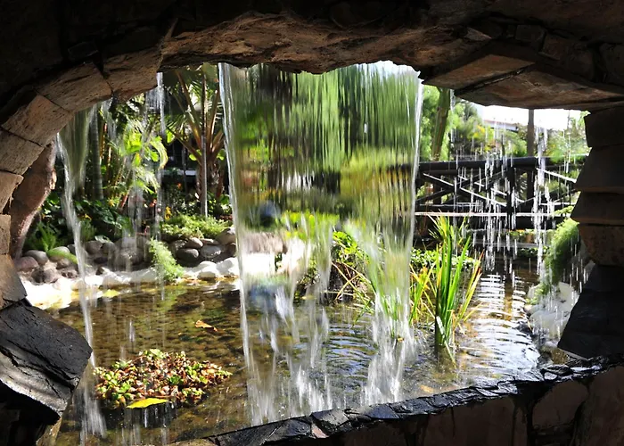 Szálloda Parque Tropical 4*