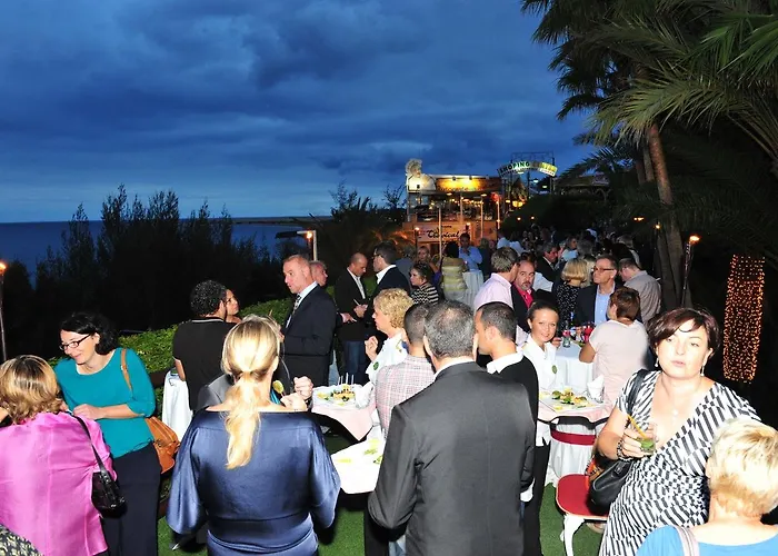 Parque Tropical 4* Playa del Ingles (Gran Canaria)